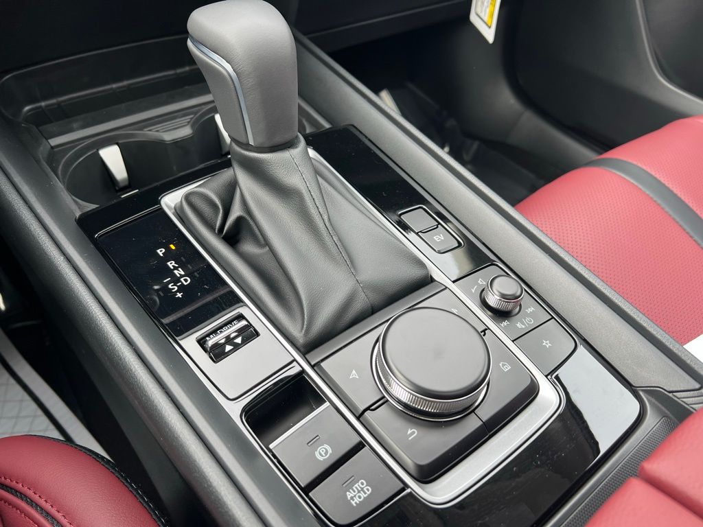 Thumbnail: 2026 Mazda CX-50 - 12