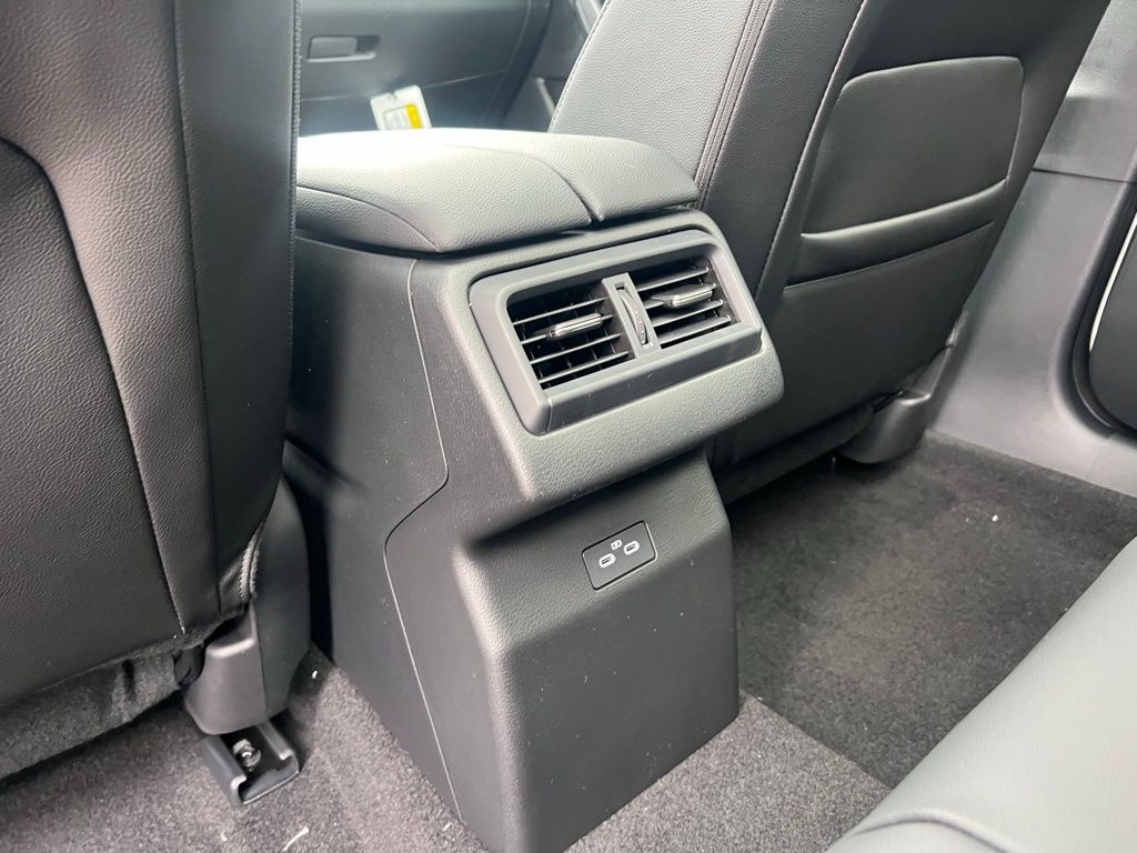 Thumbnail: 2026 Mazda CX-50 - 26