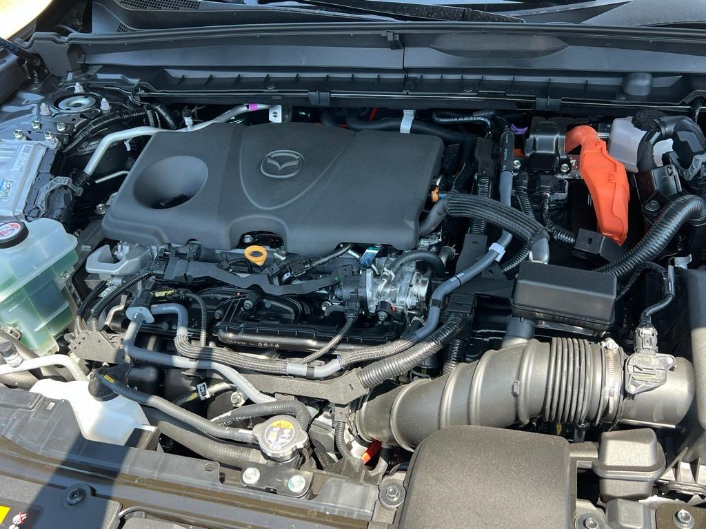 Thumbnail: 2025 Mazda CX-50 - 8