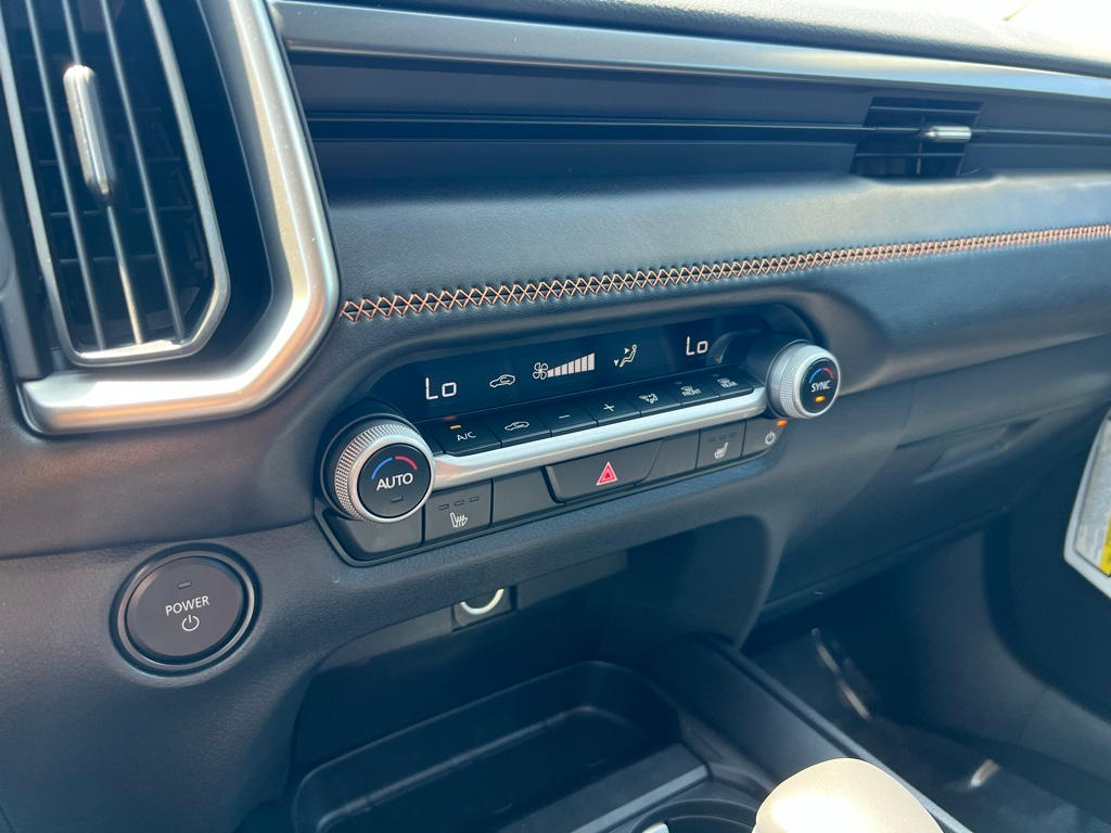 Thumbnail: 2025 Mazda CX-50 - 31