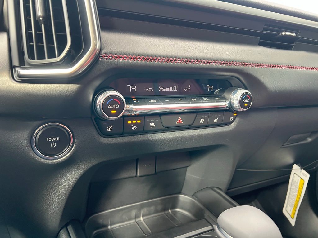 Thumbnail: 2026 Mazda CX-50 - 33
