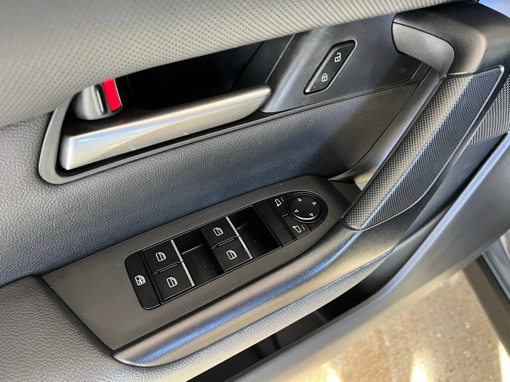 Thumbnail: 2024 Mazda CX-50 - 20