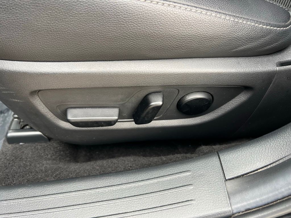 Thumbnail: 2024 Mazda CX-50 - 25