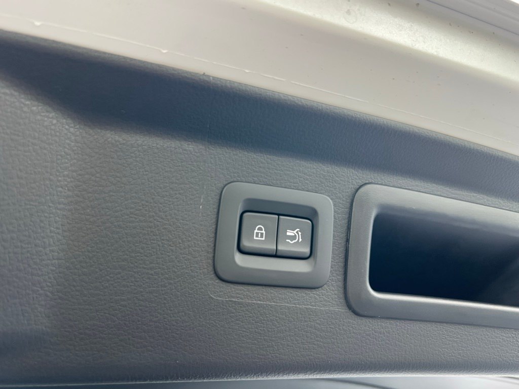 Thumbnail: 2025 Mazda CX-50 - 28