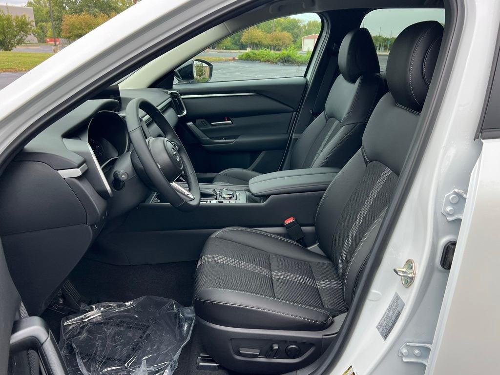 Thumbnail: 2025 Mazda CX-50 - 11