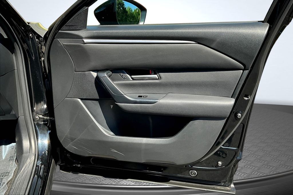 Thumbnail: 2024 Mazda CX-50 - 25