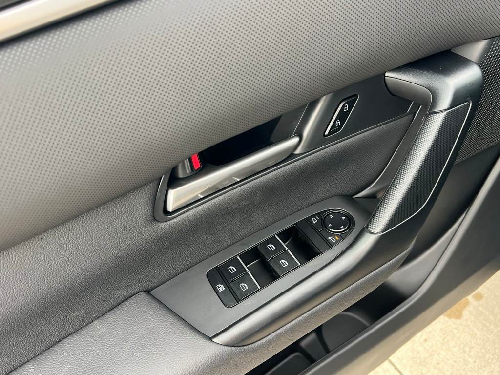 Thumbnail: 2025 Mazda CX-50 - 20