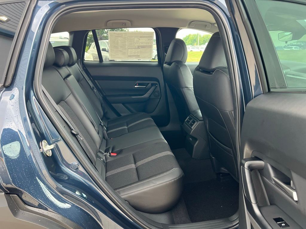 Thumbnail: 2025 Mazda CX-50 - 23