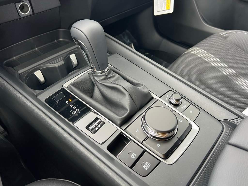 Thumbnail: 2025 Mazda CX-50 - 14