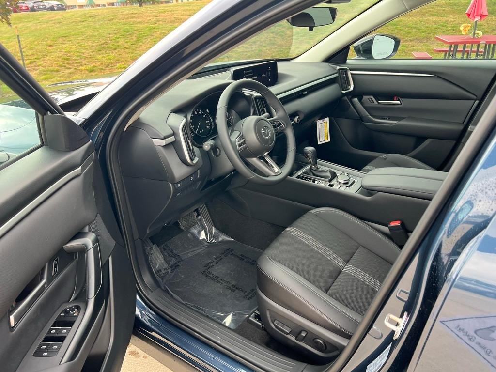 Thumbnail: 2025 Mazda CX-50 - 10