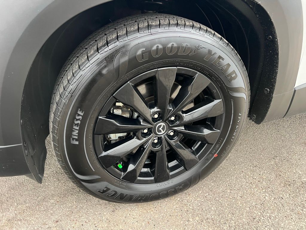 Thumbnail: 2023 Mazda CX-50 - 7