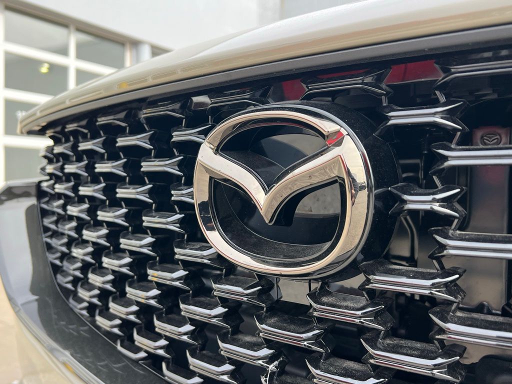 Thumbnail: 2026 Mazda CX-50 - 7