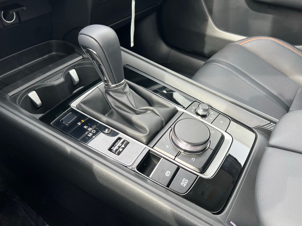 Thumbnail: 2026 Mazda CX-50 - 14