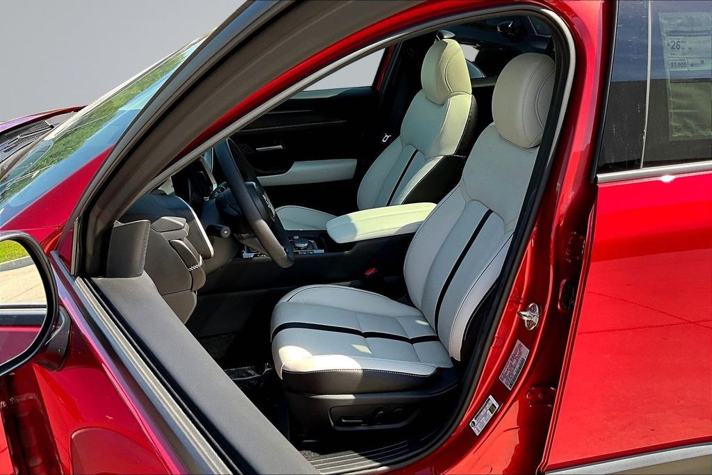Thumbnail: 2026 Mazda CX-50 - 7