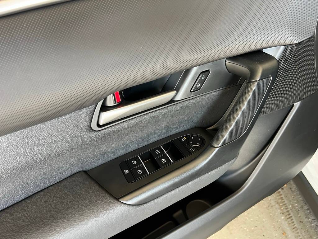 Thumbnail: 2025 Mazda CX-50 - 20