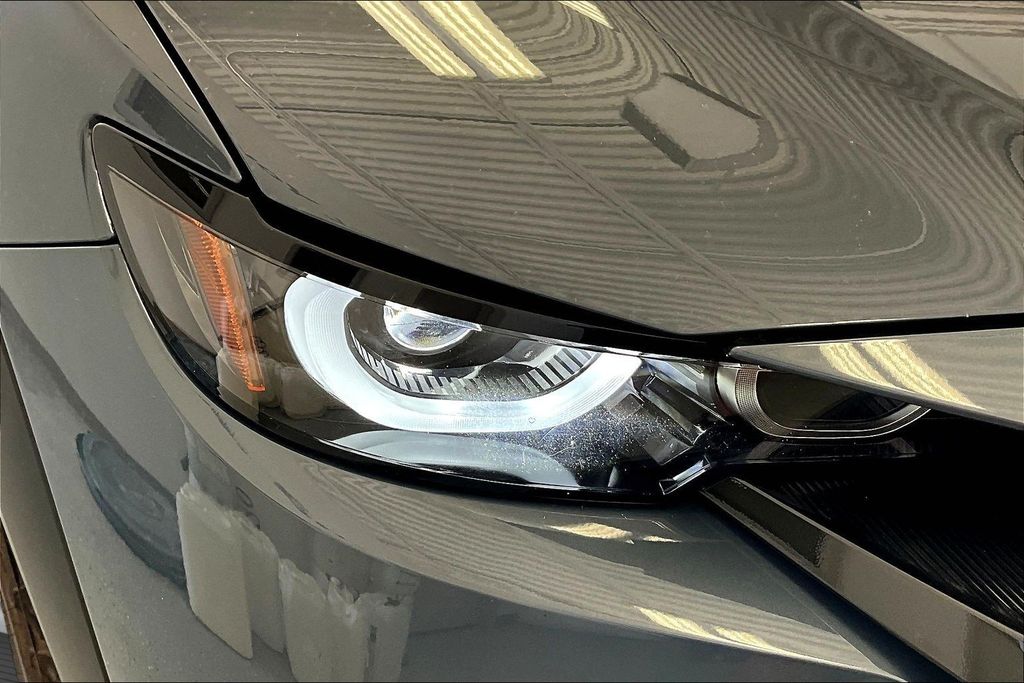 Thumbnail: 2023 Mazda CX-50 - 33