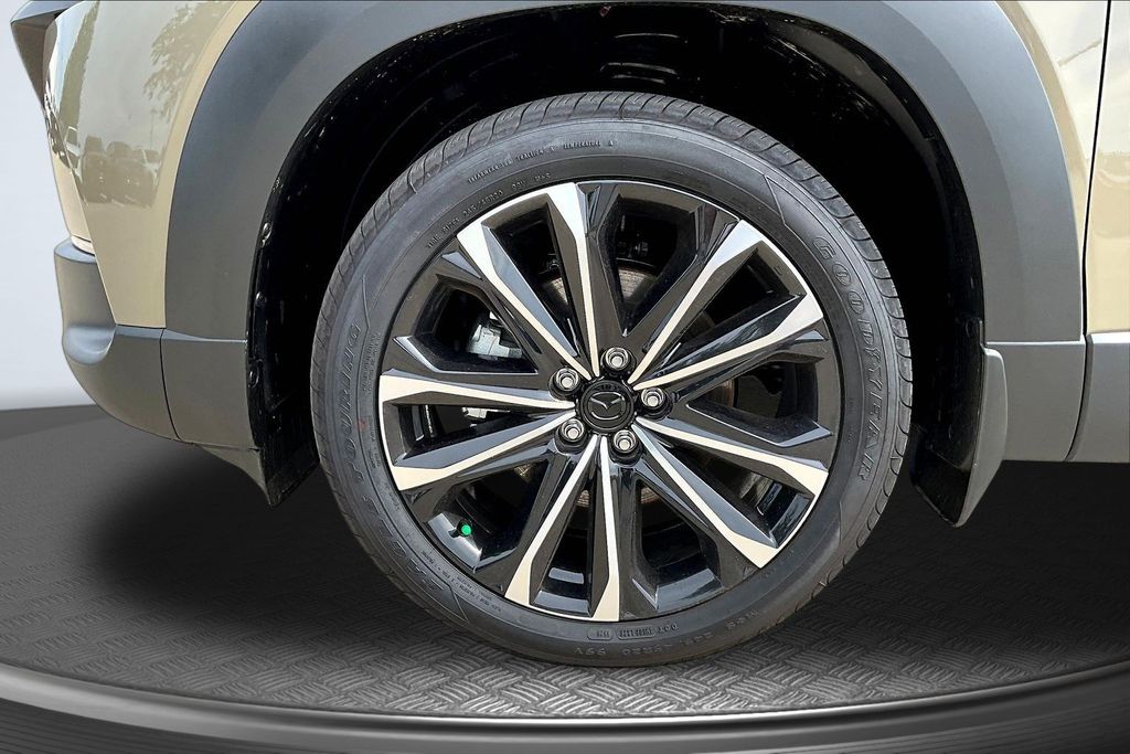 Thumbnail: 2026 Mazda CX-50 - 5