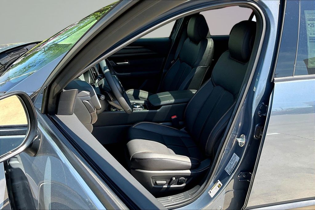 Thumbnail: 2026 Mazda CX-50 - 7