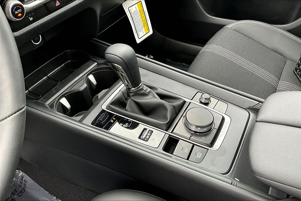 Thumbnail: 2026 Mazda CX-50 - 10