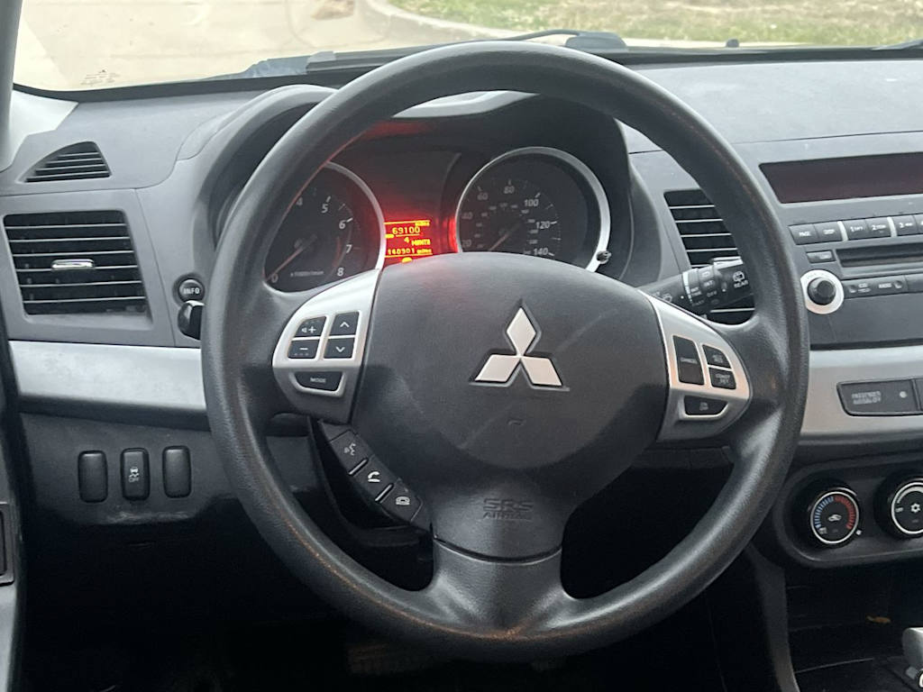 2011 Mitsubishi Lancer ES 8