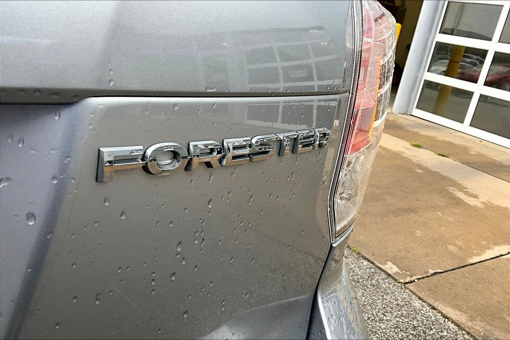Thumbnail: 2018 Subaru Forester - 6