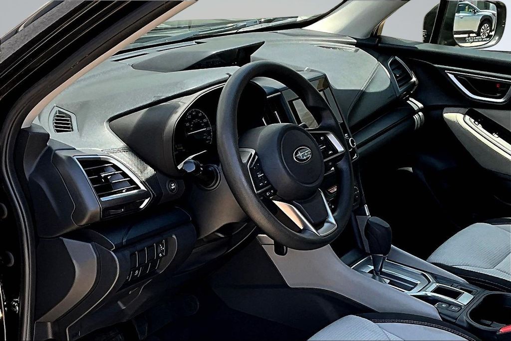 Thumbnail: 2019 Subaru Forester - 9