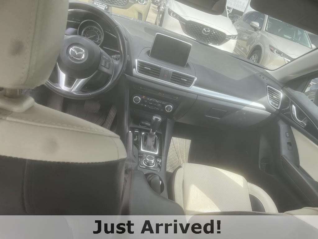 Thumbnail: 2015 Mazda Mazda3 - 2