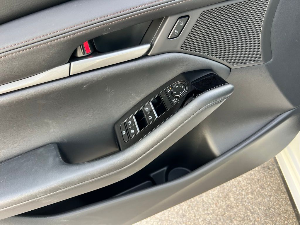 Thumbnail: 2026 Mazda Mazda3 - 19