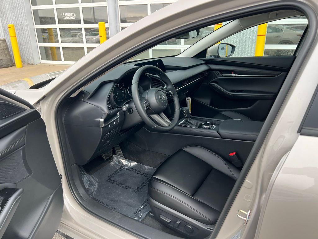 Thumbnail: 2026 Mazda Mazda3 - 15