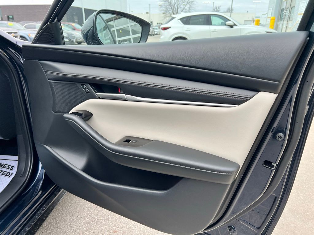 Thumbnail: 2026 Mazda Mazda3 - 28