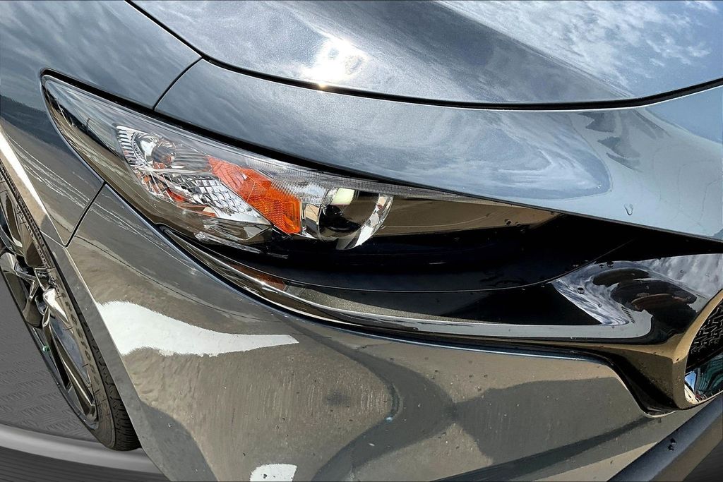 Thumbnail: 2023 Mazda Mazda3 - 32