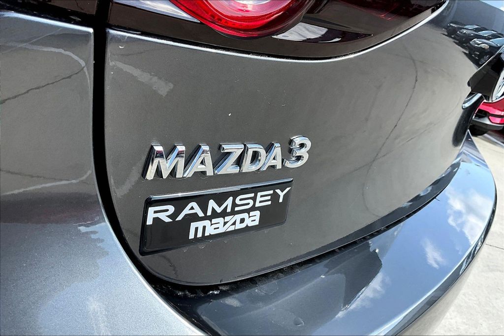 Thumbnail: 2025 Mazda Mazda3 - 6