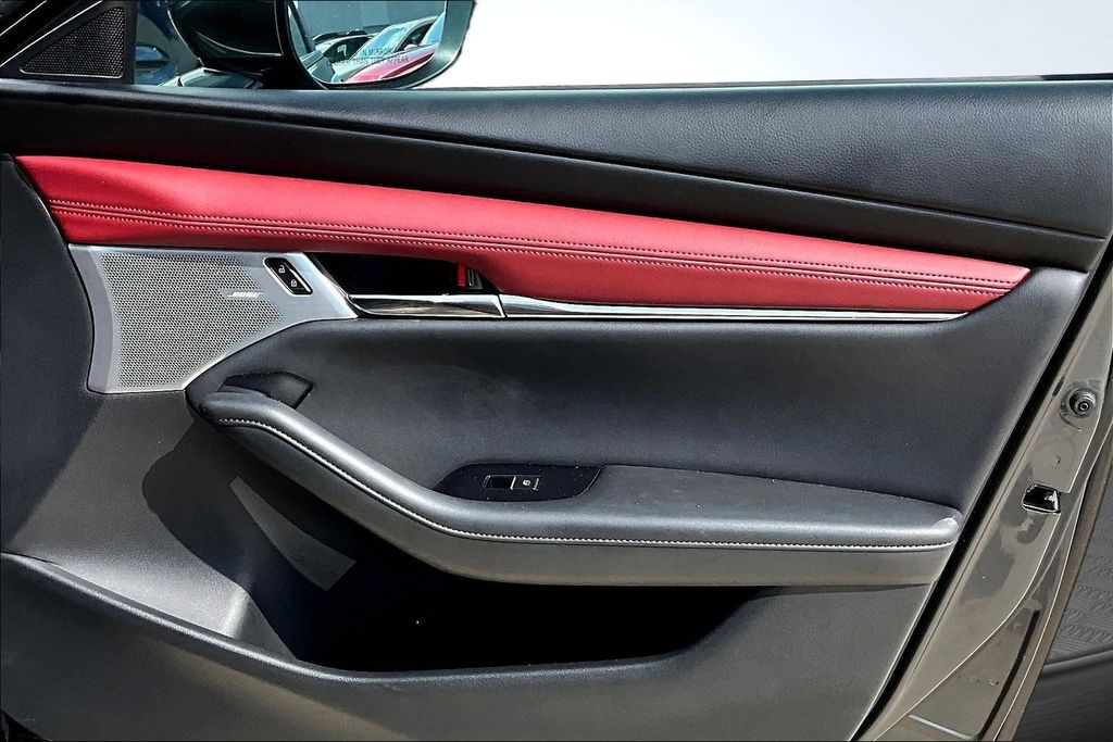 Thumbnail: 2025 Mazda Mazda3 - 24
