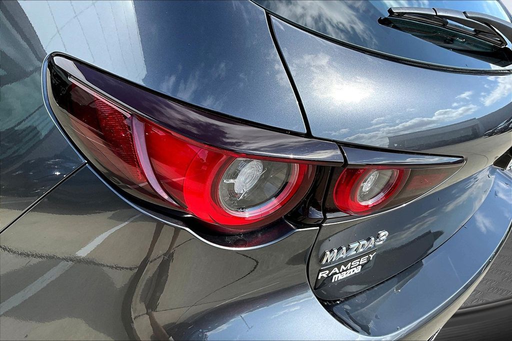 Thumbnail: 2025 Mazda Mazda3 - 34