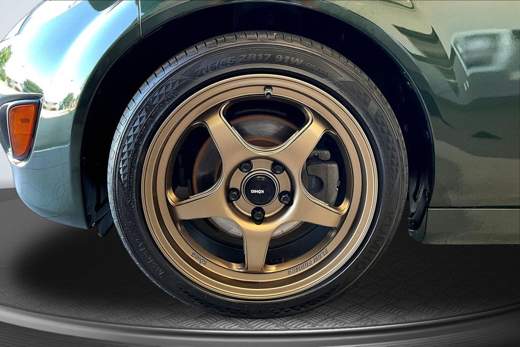 Thumbnail: 2009 Mazda MX-5 Miata - 7