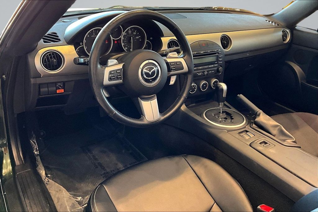 Thumbnail: 2009 Mazda MX-5 Miata - 12