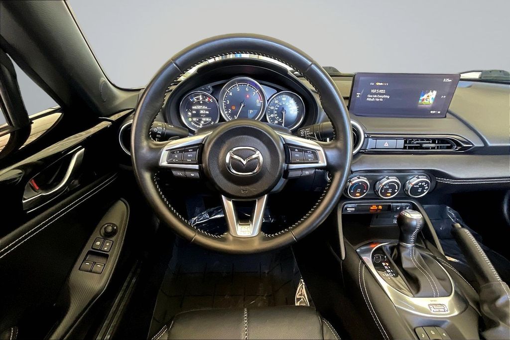 Thumbnail: 2025 Mazda MX-5 Miata - 2