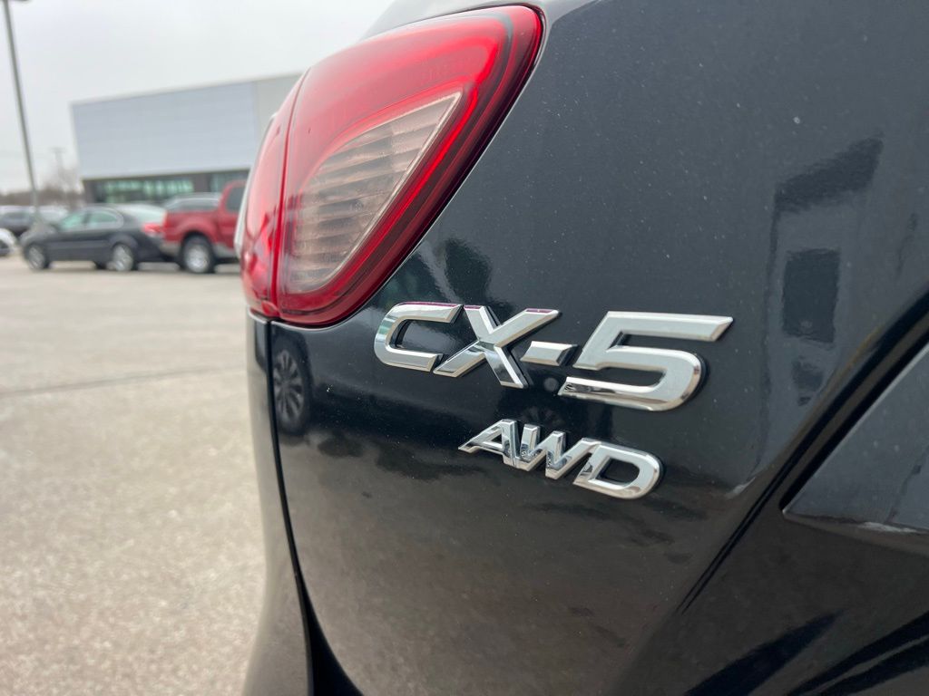 Thumbnail: 2013 Mazda CX-5 - 6