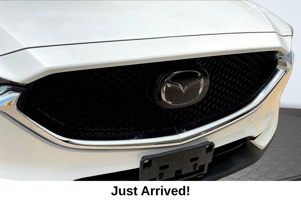 Thumbnail: 2018 Mazda CX-5 - 6