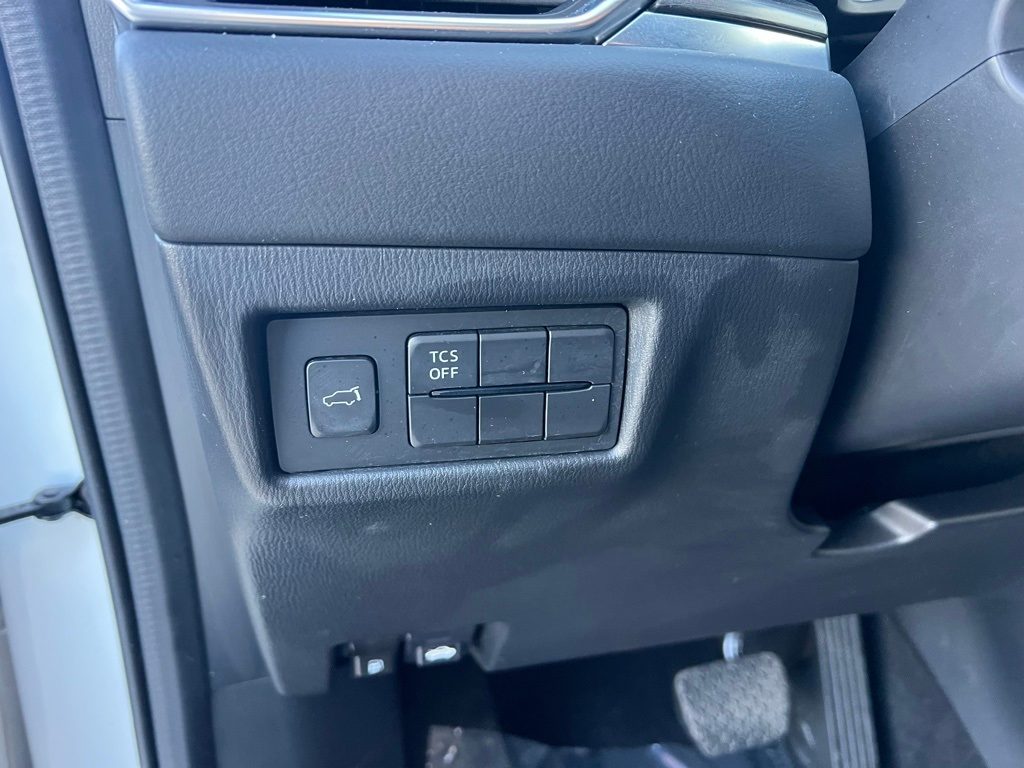 Thumbnail: 2017 Mazda CX-5 - 23