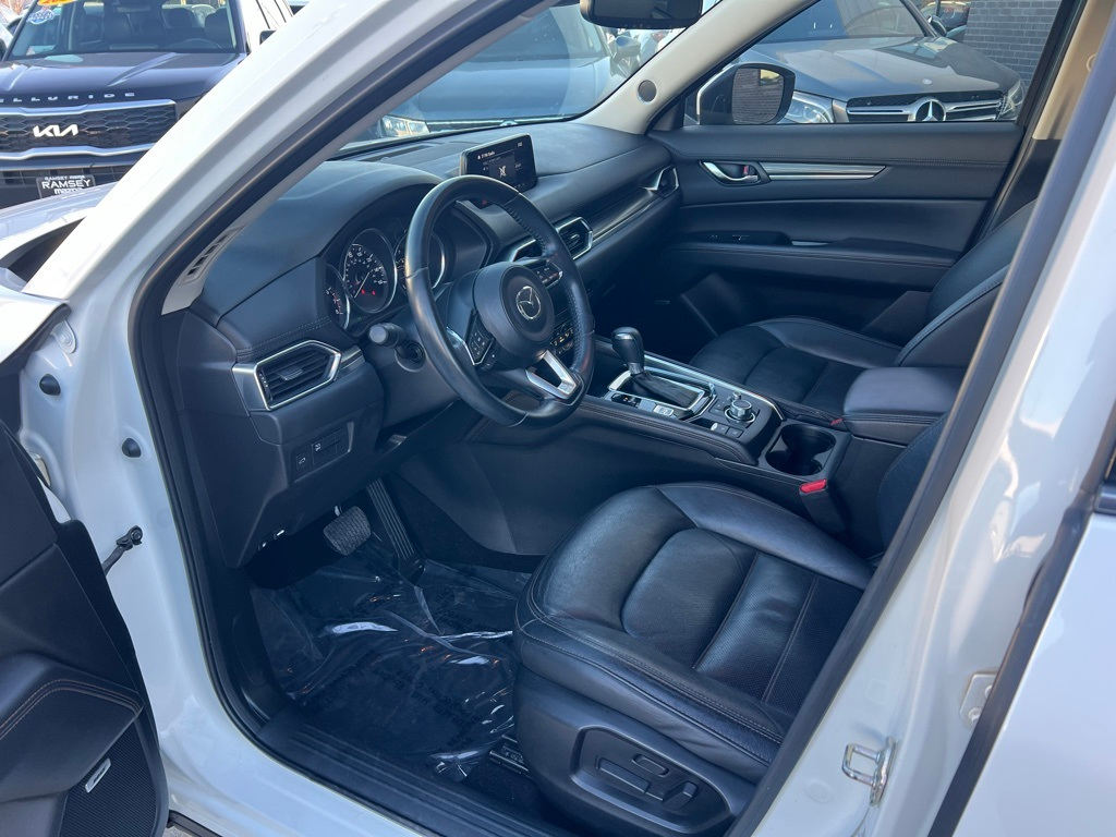 Thumbnail: 2017 Mazda CX-5 - 10