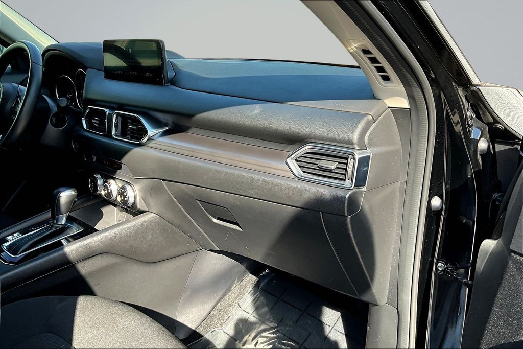 Thumbnail: 2025 Mazda CX-5 - 22