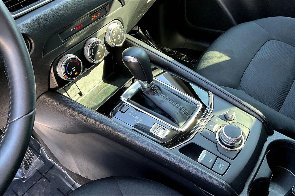 Thumbnail: 2025 Mazda CX-5 - 15