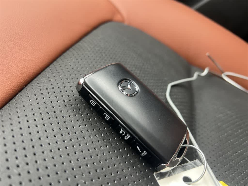 Thumbnail: 2025 Mazda CX-5 - 18