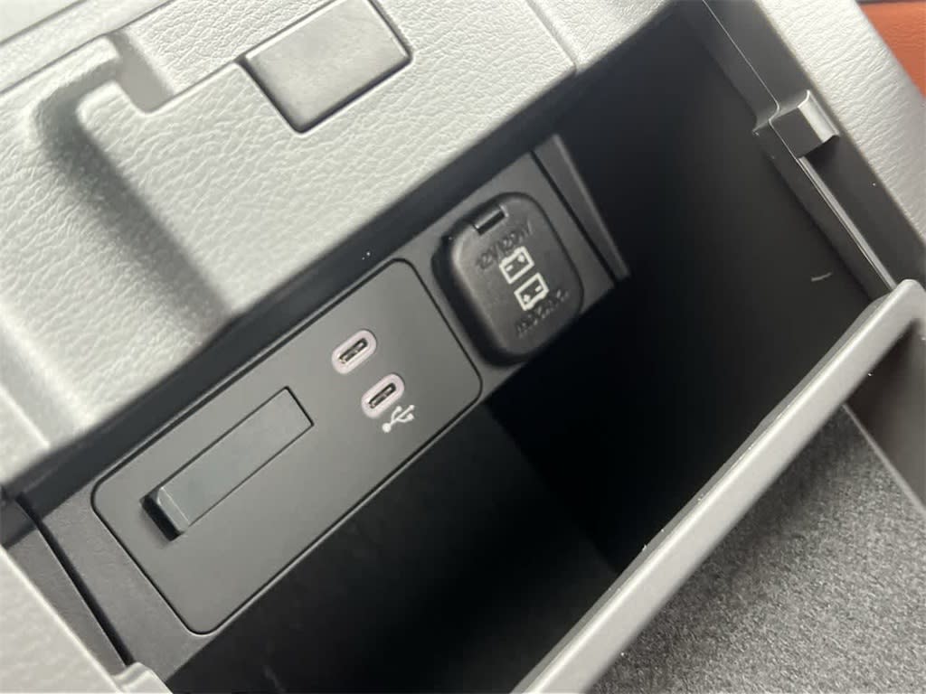 Thumbnail: 2025 Mazda CX-5 - 33