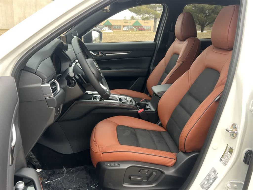 Thumbnail: 2025 Mazda CX-5 - 11