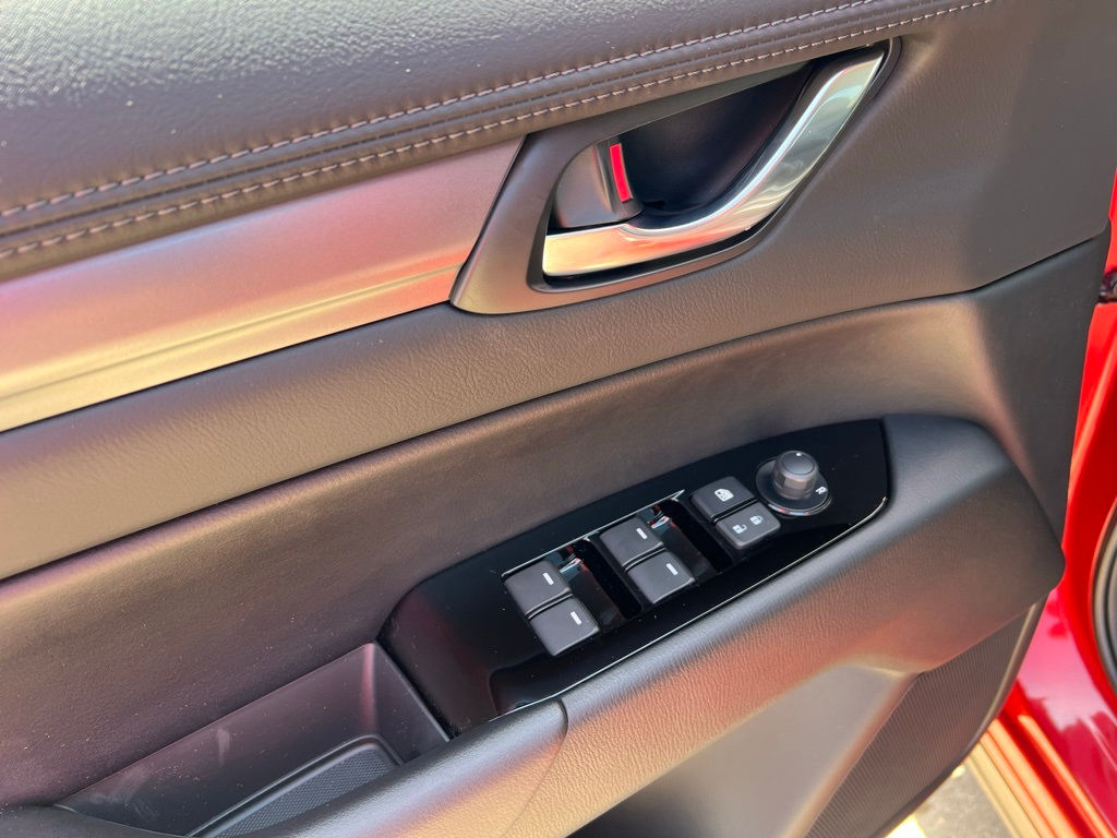 Thumbnail: 2025 Mazda CX-5 - 20