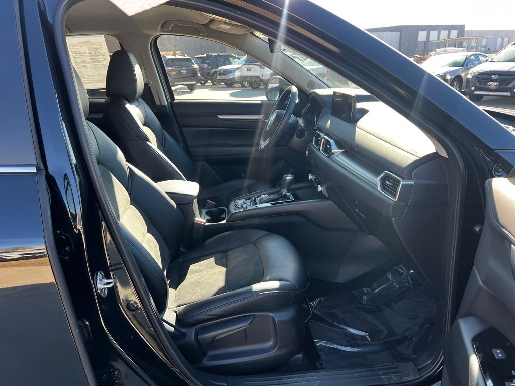 Thumbnail: 2023 Mazda CX-5 - 27