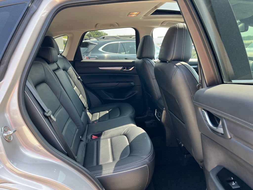 Thumbnail: 2025 Mazda CX-5 - 24