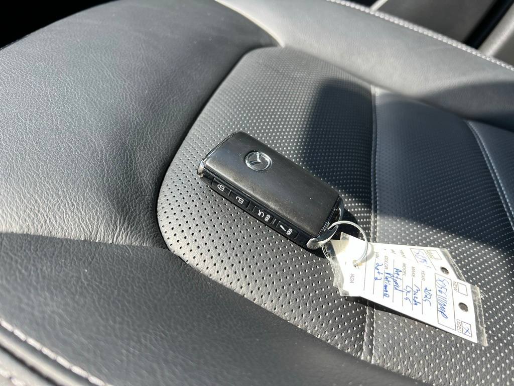 Thumbnail: 2025 Mazda CX-5 - 33